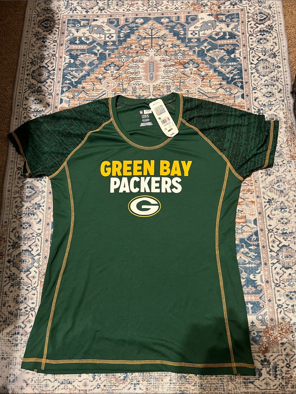NFL Green Women's Short Sleeve Tee with Yellow Stitching